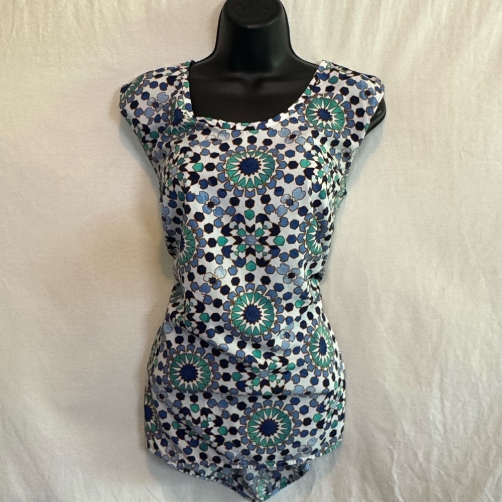 G-27 Merona White Blue & Green Hi Lo Sleeveless Pullover Summer Blouse Size L‎